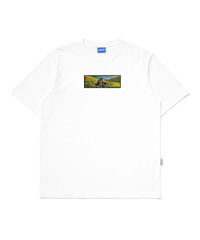 BRIGHT FANTASY EMBROIDERED T-SHIRT